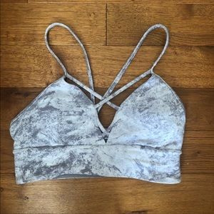 Lululemon sports bra